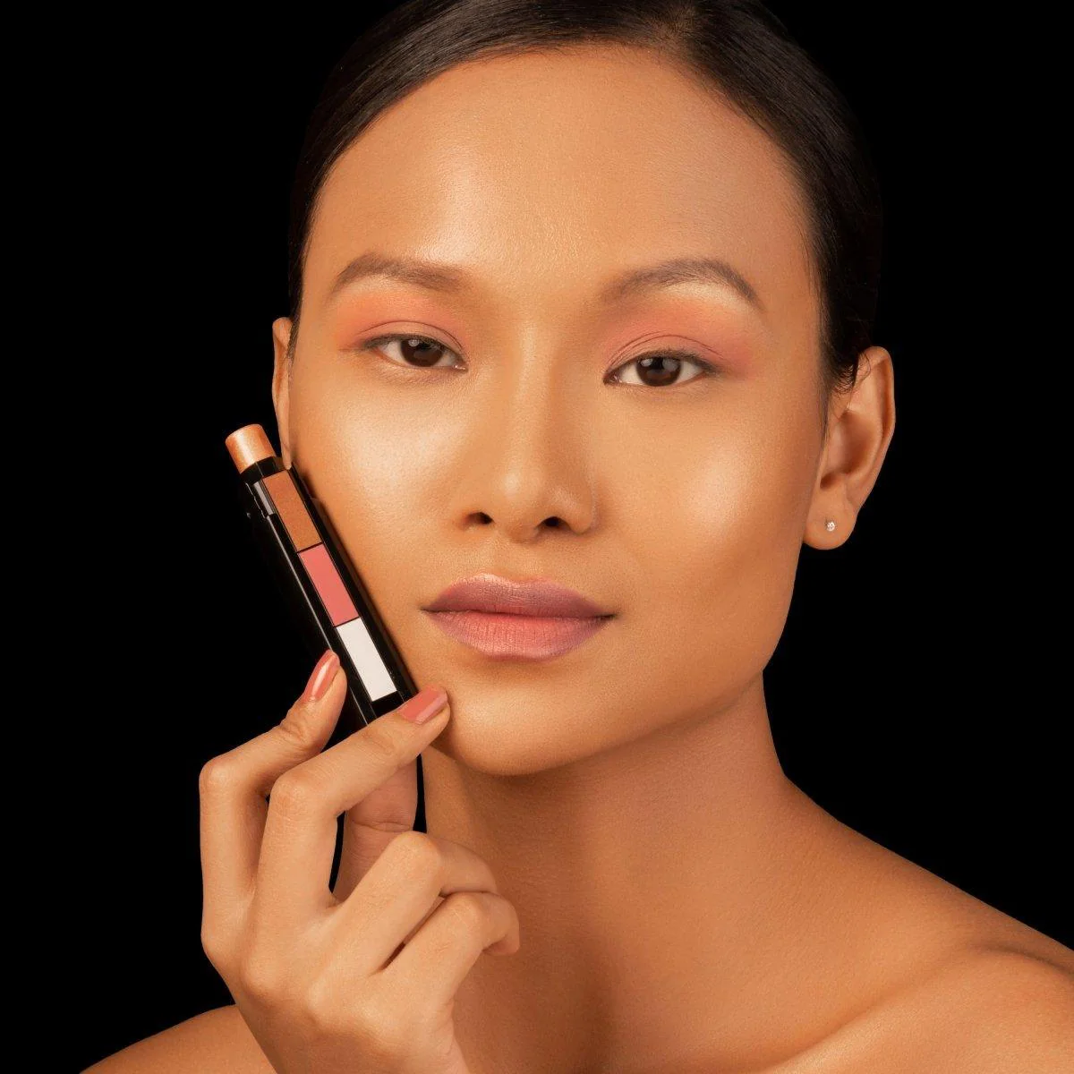 RENEE Fab 3 in 1 Highlighter, 4.5g - Image 4