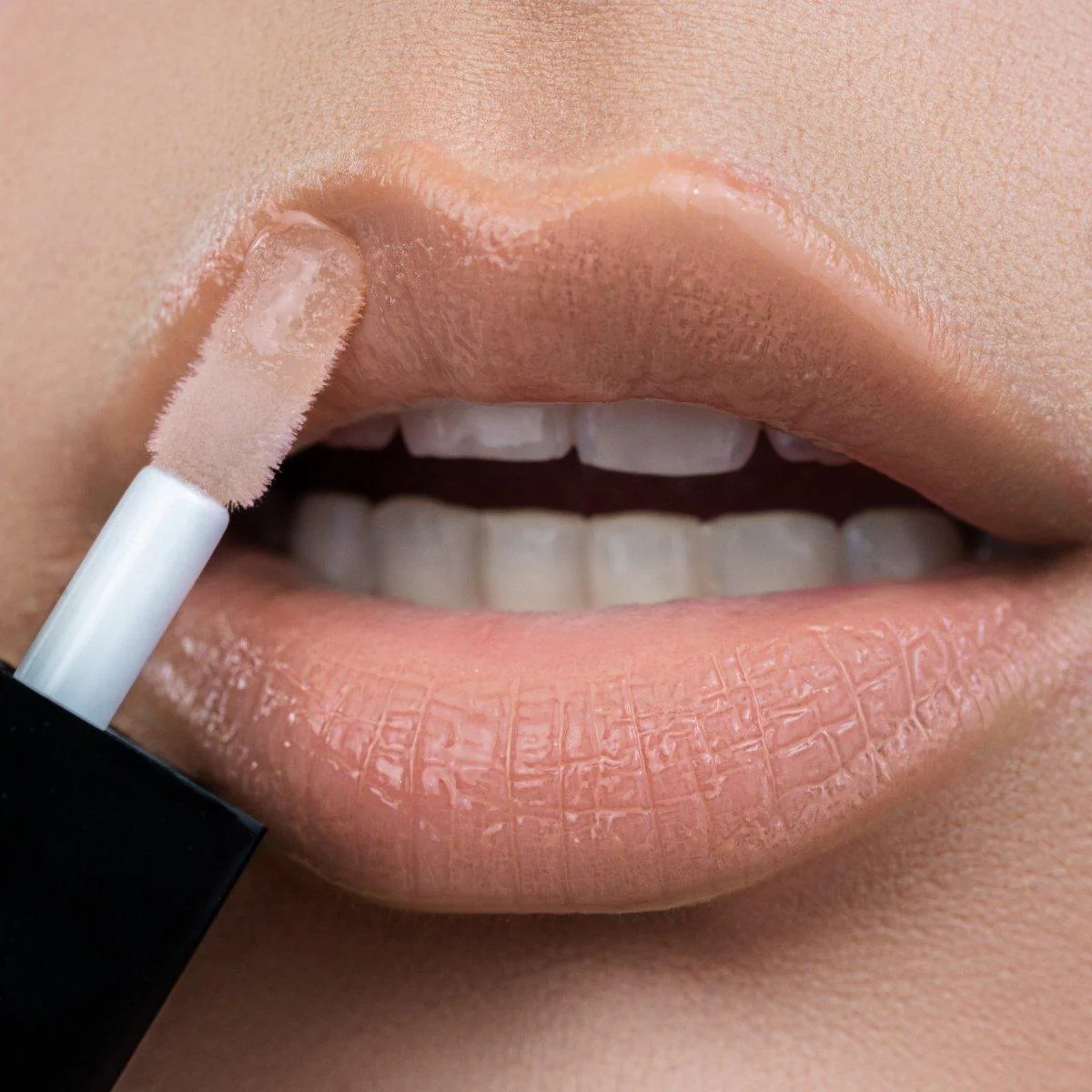 RENEE See Me Shine Lip Gloss, 2.5 ml - Image 41