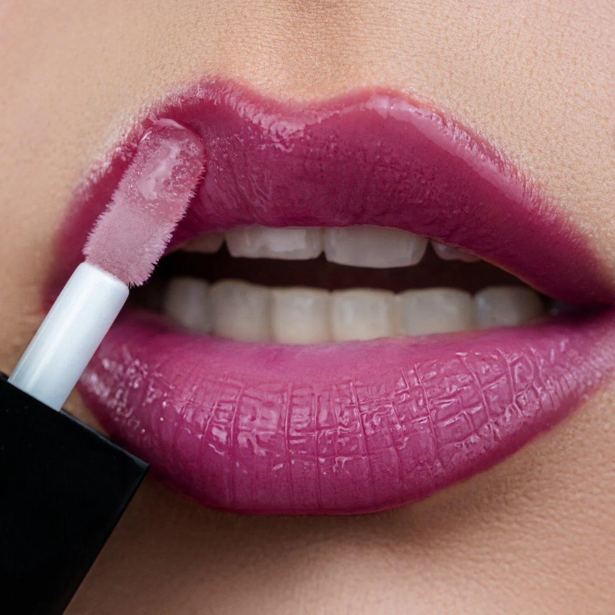 RENEE See Me Shine Lip Gloss, 2.5 ml - Image 56